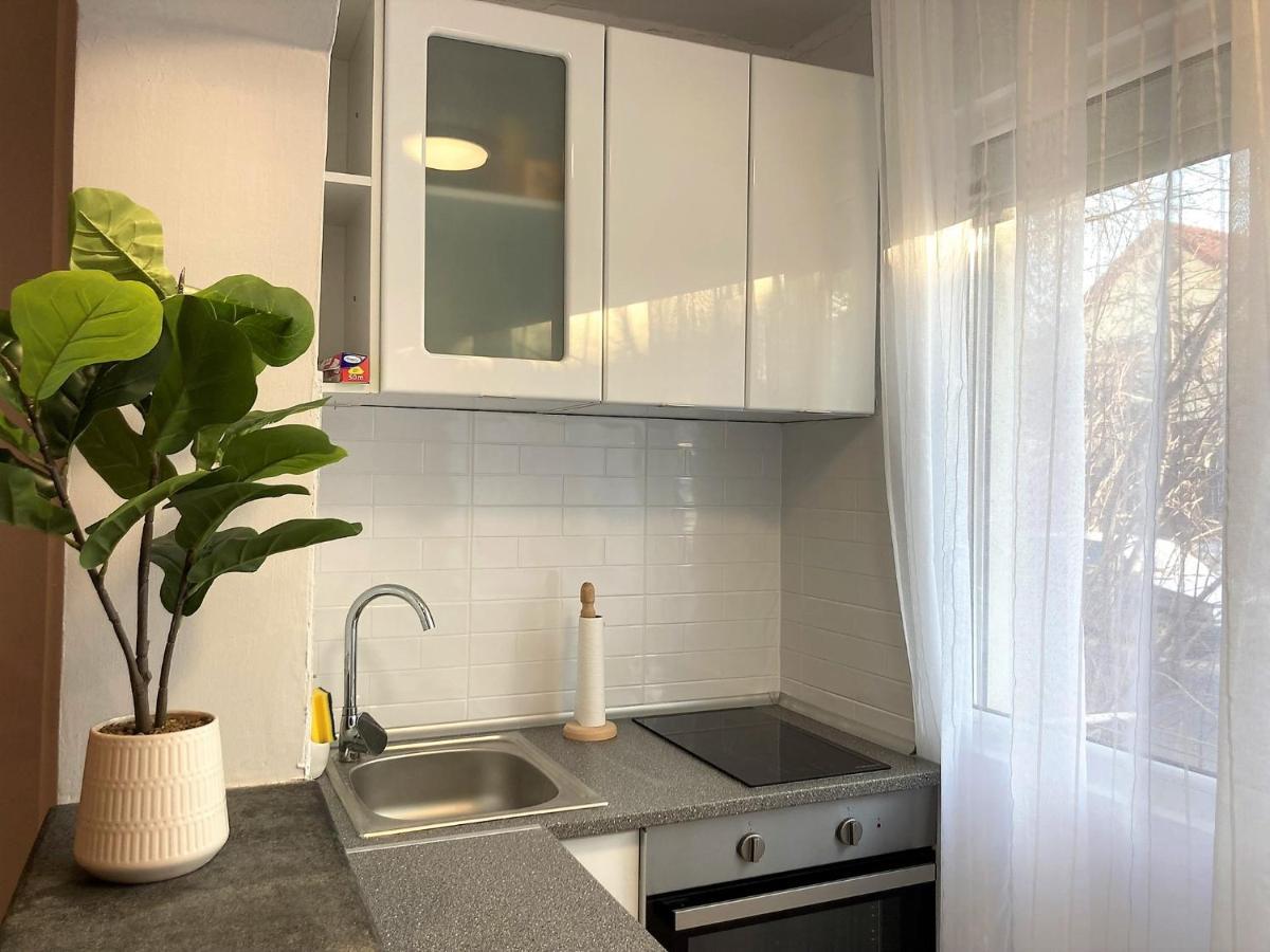 Lovely Apartment In A Quiet Area Cluj-Napoca Exterior foto
